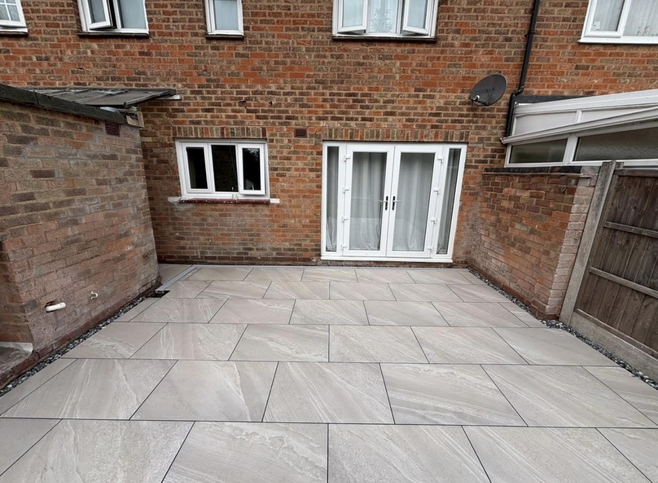 Crossover Grey Porcelain Paving Tiles – 900x600x20mm - BFS Building ...