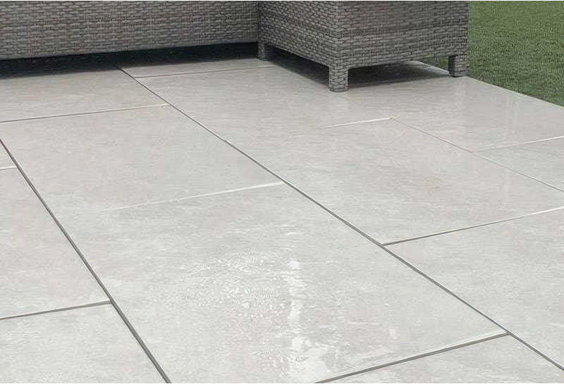 Quartz-White-Porcelain-2.jpg Quartz White Porcelain Paving Tiles – 900x600x20mm - Image 1